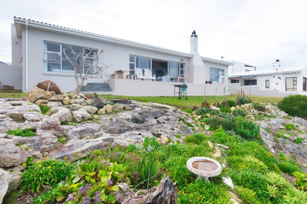 Overberg-Getaways-Oceanview-House-4